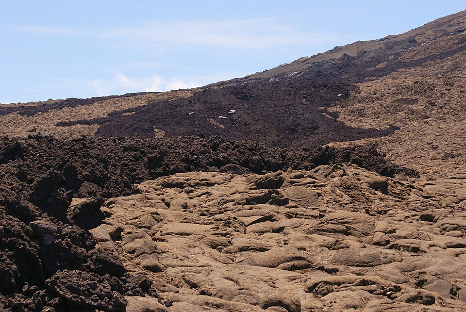 Coulée de lave du Piton de la Fournaise, éruption des 9 et 10 décembre 2010.