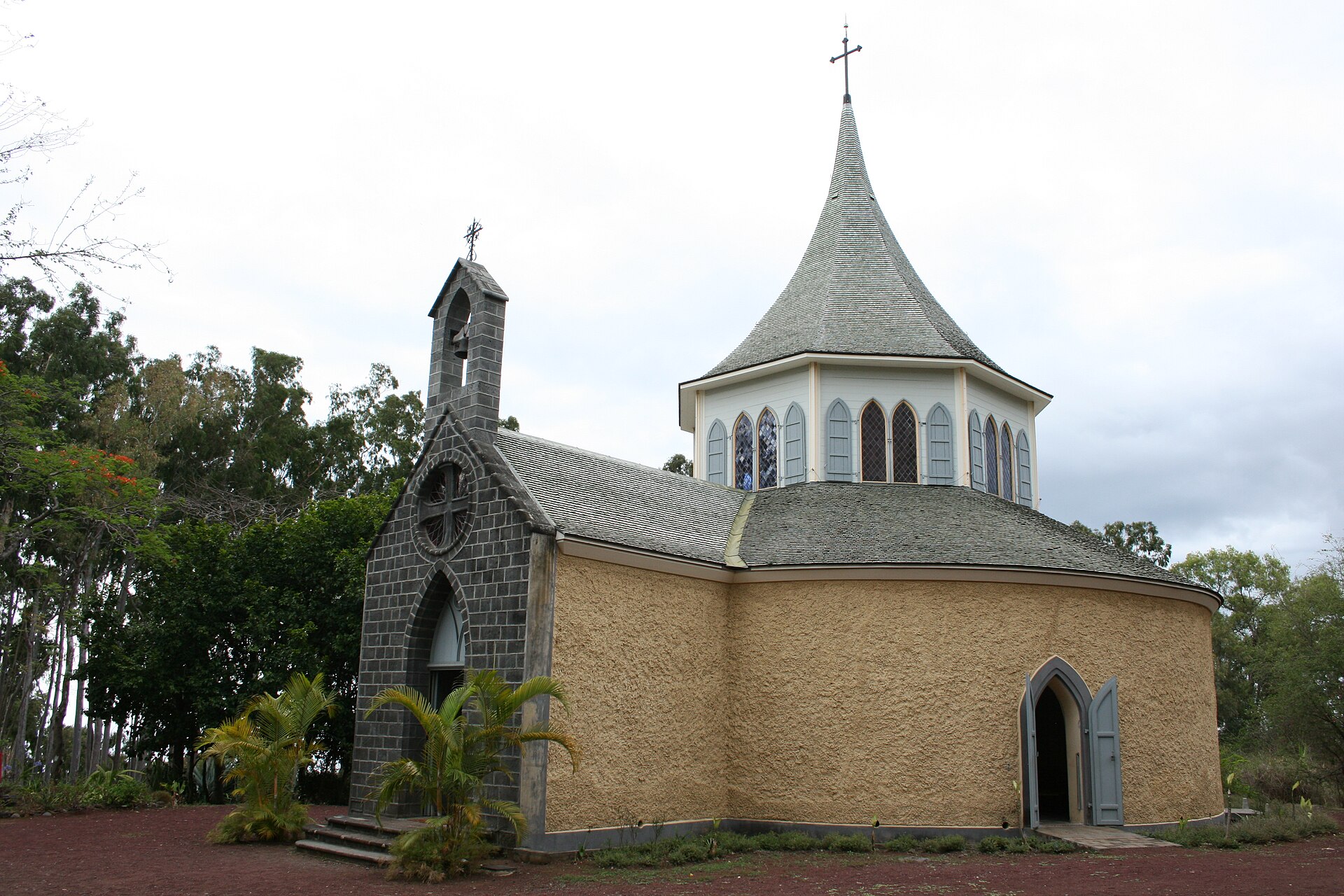 Chapelle Pointue, à Saint-Gilles-les-Hauts.