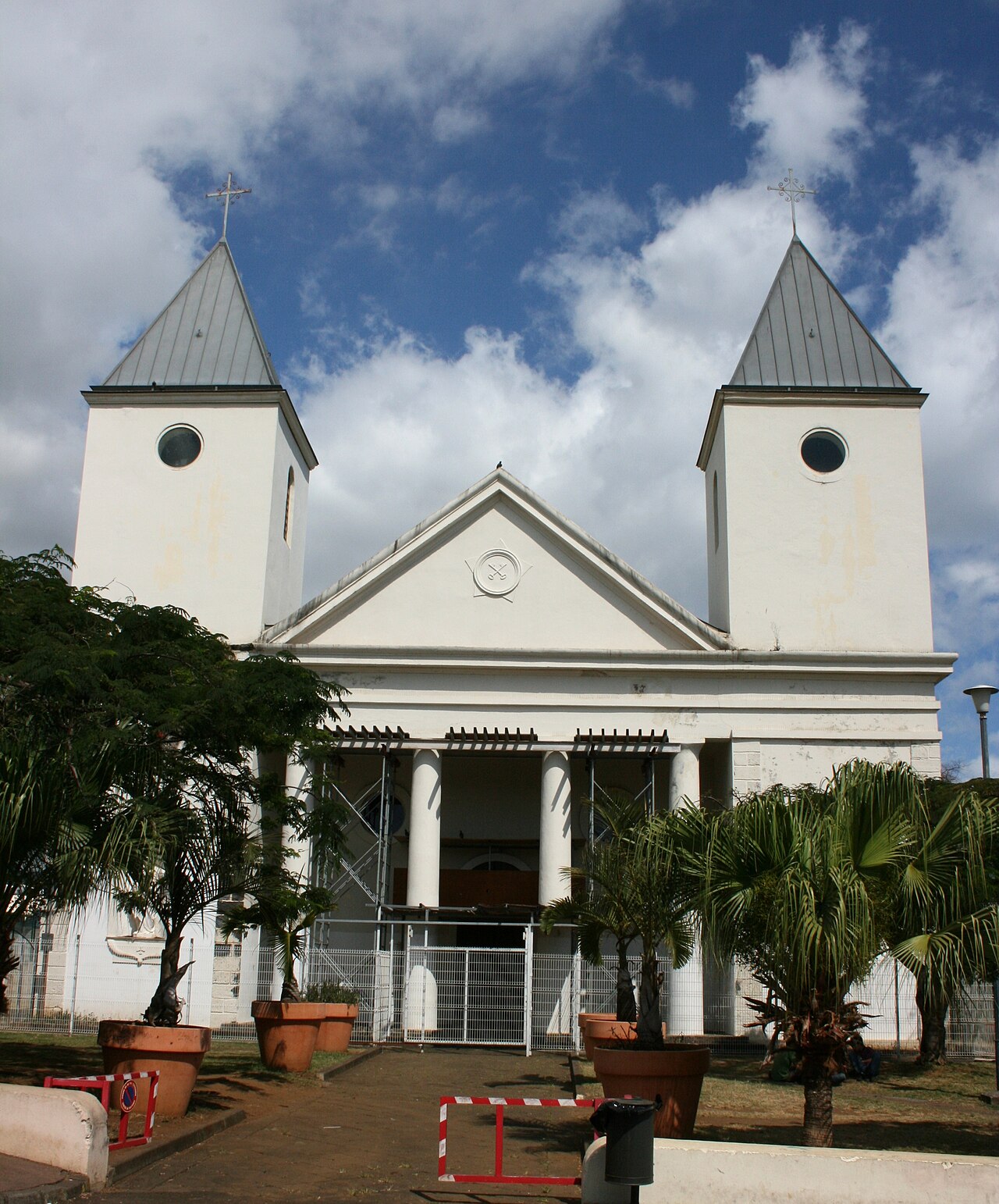 La façade de l’église Saint-Pierre-Saint-Paul, à Saint-Pierre