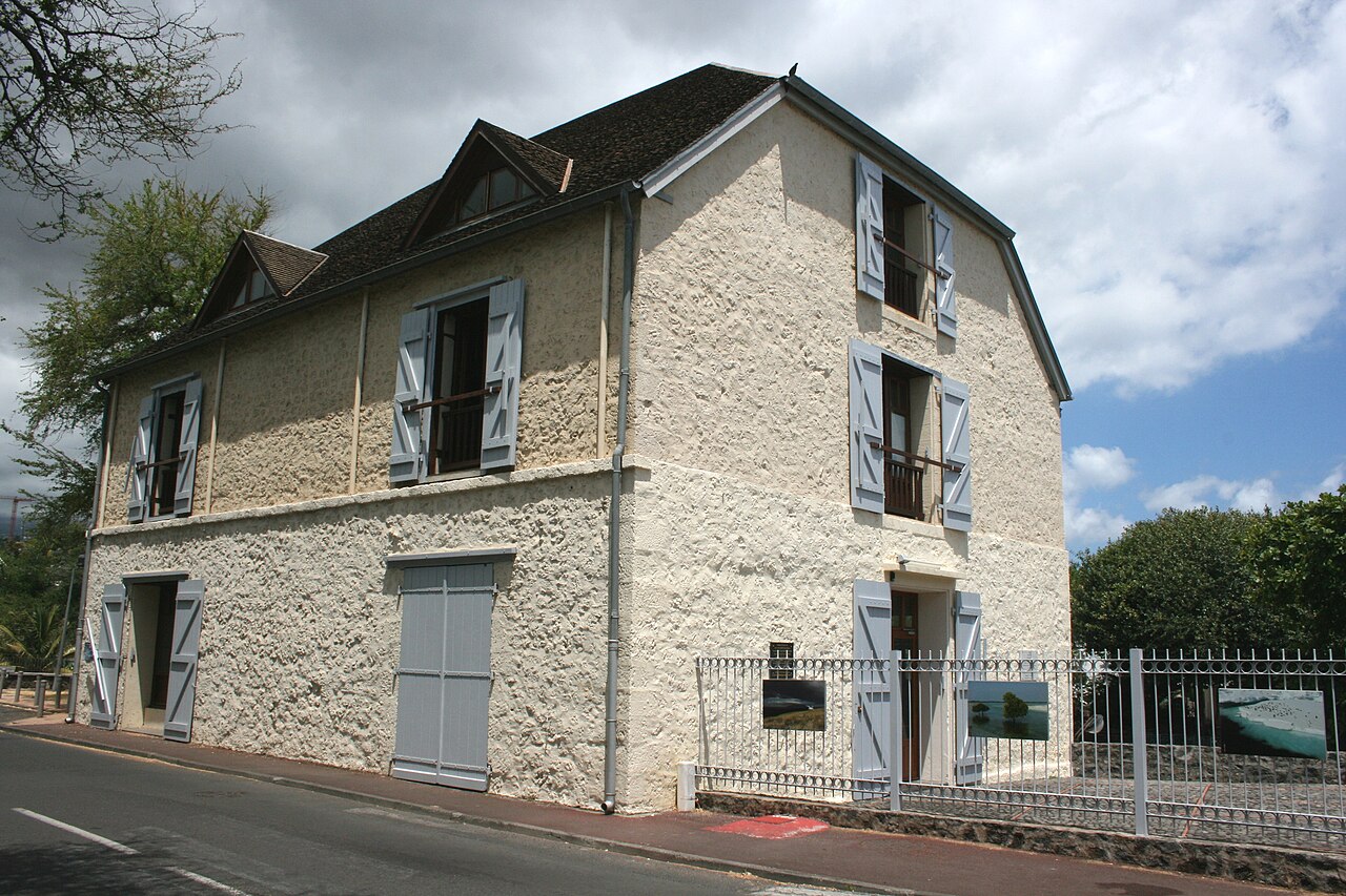 L’entrepôt Kervéguen, à Saint-Pierre